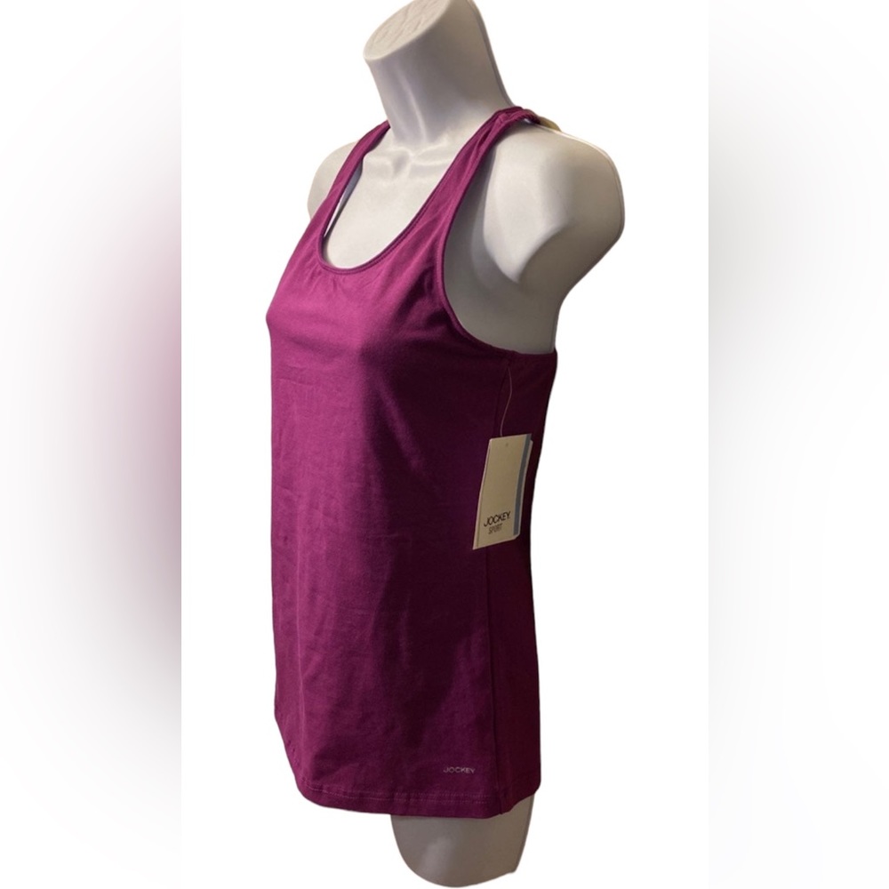 Jockey magenta workout top built in bra NWT